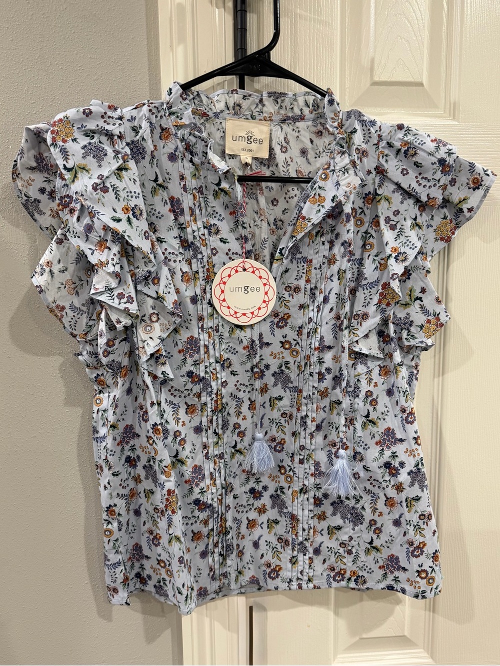 Umgee light blue floral ruffle sleeve tie neck blouse Sz S - Picture 1 of 4